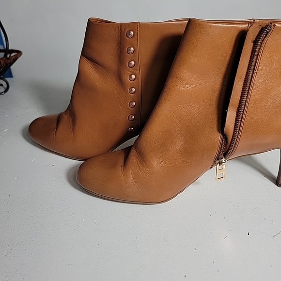 Coach copper studded ankle booties Sz 9.5 B - Picture 3 of 5